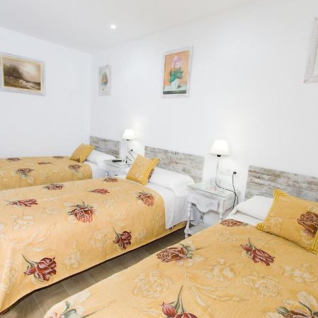Hostal La Estrella ماربيا المظهر الخارجي الصورة