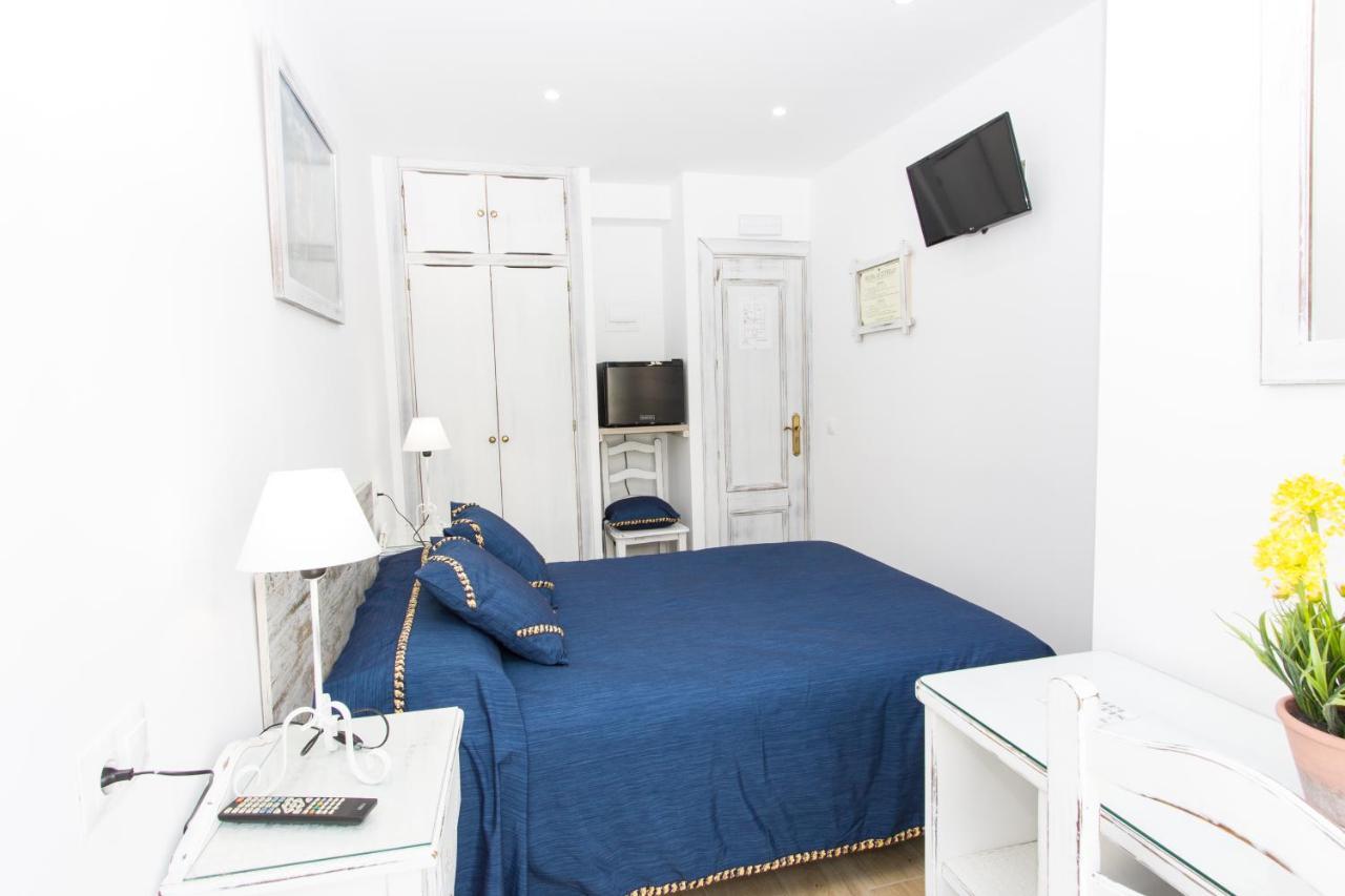 Hostal La Estrella ماربيا المظهر الخارجي الصورة